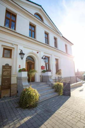 Hotel i Restauracja na Skarpie, Ząbkowice Śląskie